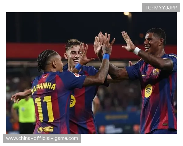 巴萨佩德里直塞撕开防线